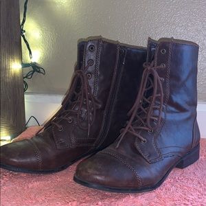 a.n.a Size 9 Booties